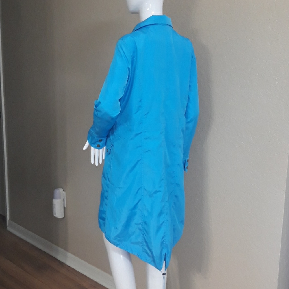 Meateor dress length windbreaker
